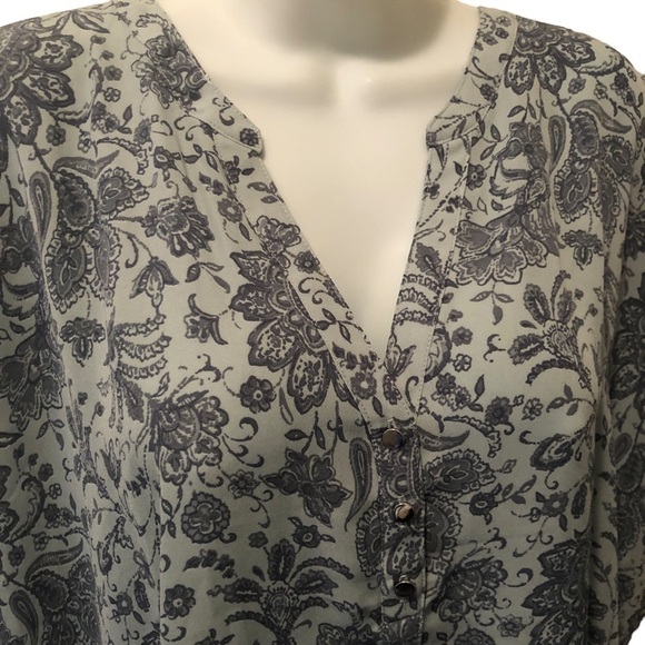 Torrid BLUE PAISLEY GEORGETTE DOLMAN BLOUSE Top Sz 3X 22-24”Career Lightweight - Picture 6 of 7